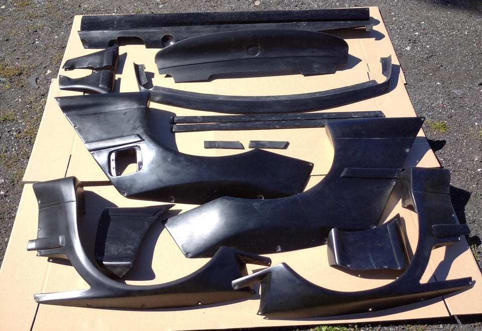 BMW E36 COMPACT DARK DESIGN STYLE FULL WIDE BODY FENDERS BODY KIT